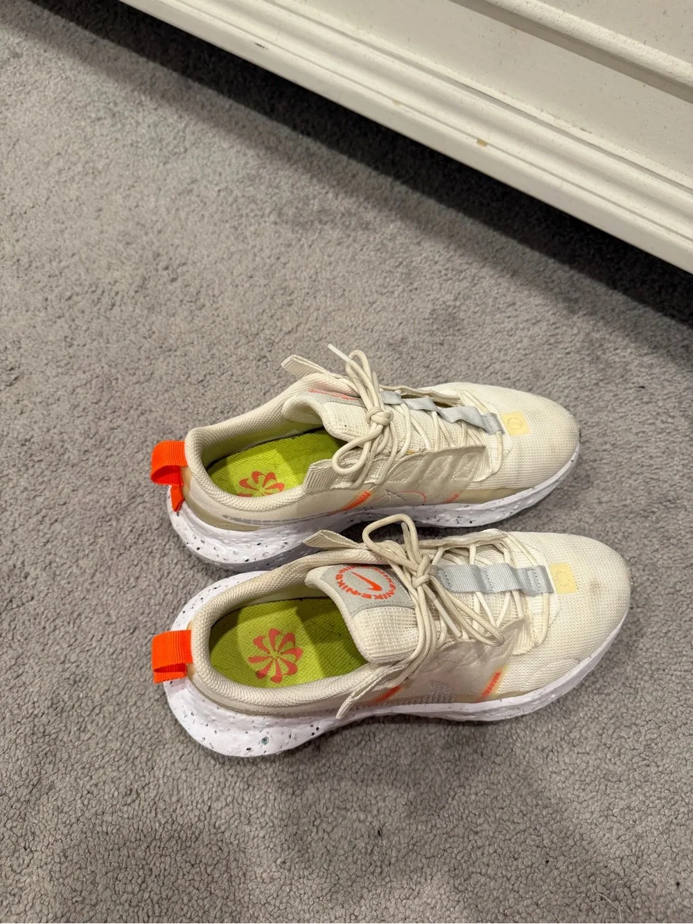 Neutral/Off-White Athletic Sneakers with Orange Accents